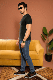 Black Slim Fit T-shirt - Image 3